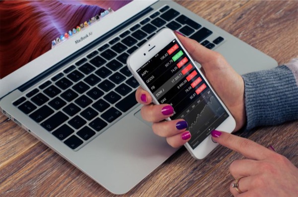 How much does it cost to build a mobile app in India? (2026 guide)