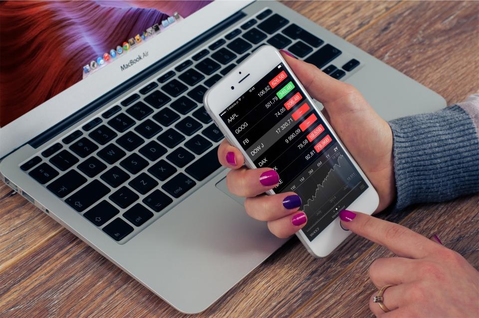 How much does it cost to build a mobile app in India? (2026 guide)