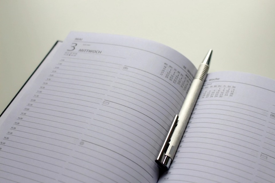 How to plan a social media content calendar (with a free template)